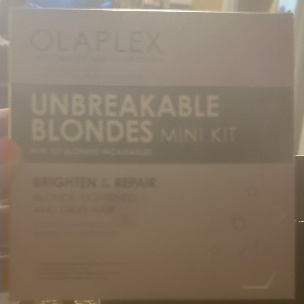 OLAPLEX Unbreakable Blondes Mini Kit - Pink and Gray